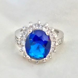 Kate Middleton engagement ring replica